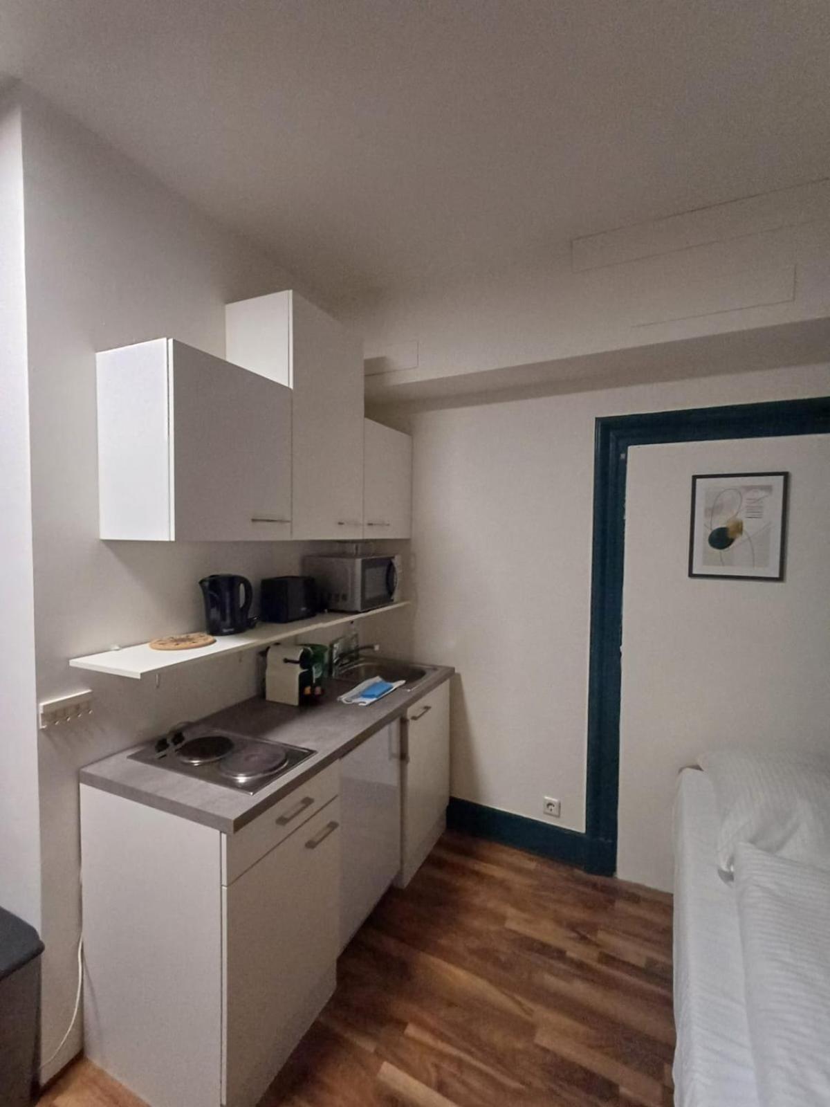 לוסטנאו Crown Living Villa Blumenau Studios, Smarttv, Parkplatz מראה חיצוני תמונה